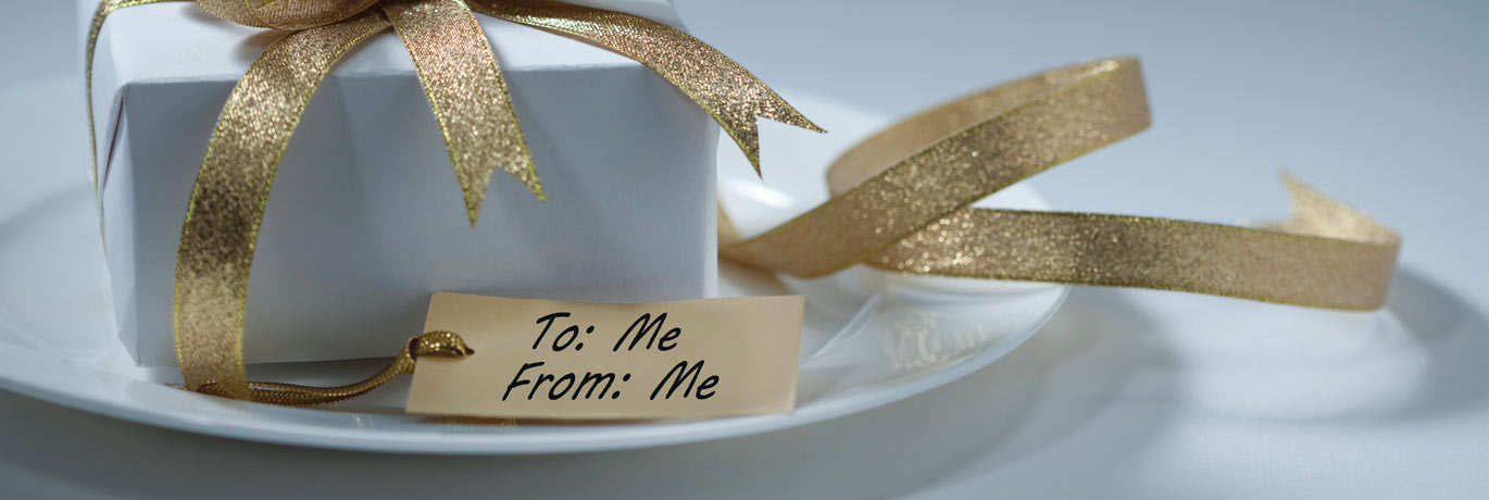 Gift tag that says to me and from me